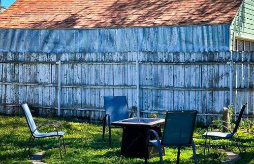 1 Bed1 Bath Condo wKitchenLR-Sleeps up to 4PP - Foto 39