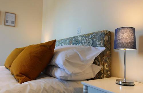 By the River - Foto 27