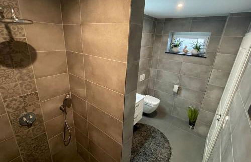 85qm Neubau-Wohnung für 5-6 Personen, 2 Badezimmer & 3 Schlafzimmer - Foto 10