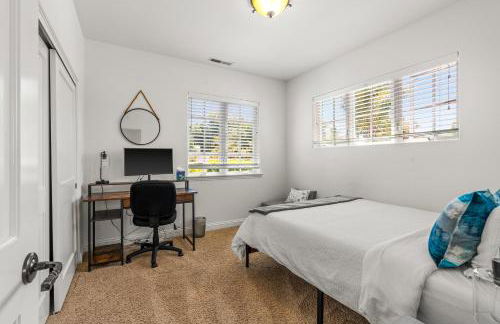 Gorgeous Santa Cruz Villa - Modern Beachside Paradise with NEW Hot Tub & Fast Wi-Fi - Foto 38