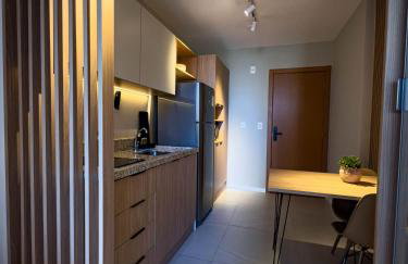 Estadia Perfeita: Apartamento Completo e Equipado - Foto 13