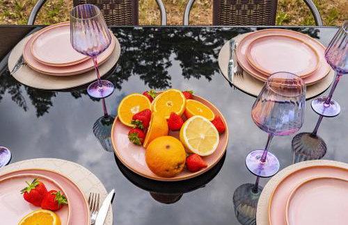 Stylish 5Bedroom Getaway in Quiet Mildenhall Area - Photo 72