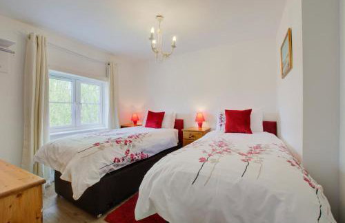 3 Bed in Wroxham oc-1496 - Photo 8