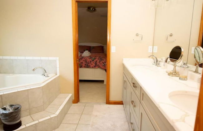 Gorgeous Santosha Hot tub Pool Walk to Beach - Foto 24