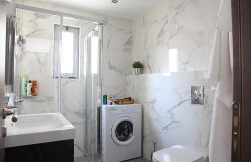 Edem Beach Apartment with Sea View by Athenian Homes - Foto 8