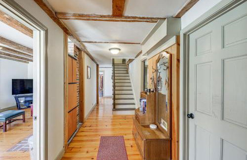 Charming Lovell Farmhouse - 17 Acres with Mtn Views! - Foto 17