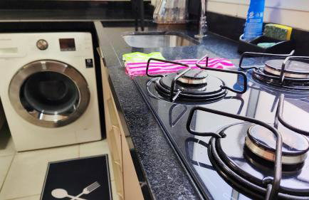 Apê Perto do Aeroporto - Piscina, Wi-Fi, Elevador e YouMart - Foto 29