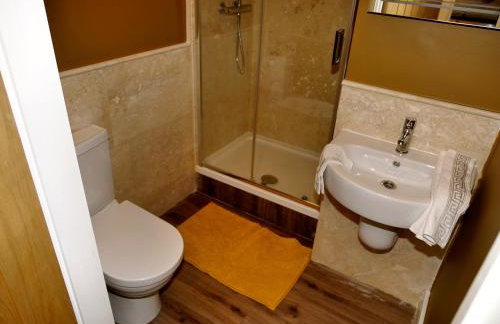 Ultra Deluxe Versace Apartment Near Sheffield FULL SKY TV - Foto 14