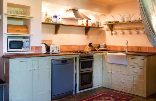 Orchard Cottage cosy rustic comfort just across the fields to a great Pub - Foto 7