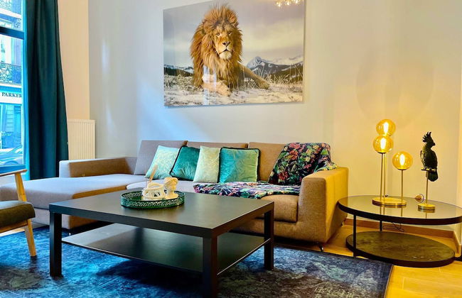 Luxury 2BR 2BA Near Fashion District by Oneluxstay - Foto 26