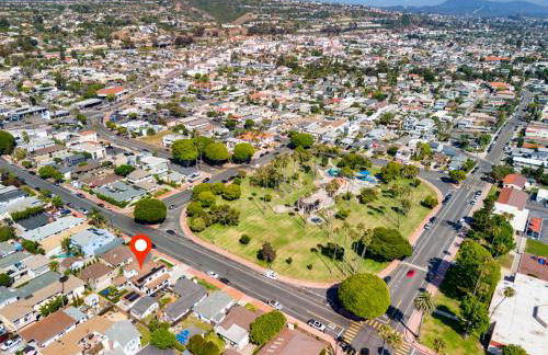 Luxury Oasis with Ping Pong, Firepit and Cozy Patio - Foto 11