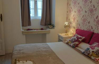 Rua Nova Apartment 28, 3 Dormitorios, WIFI, PS4 y Netflix, a 200m Catedral - Foto 45