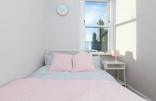 Bright and Modern Causewayside Apartment - Foto 13