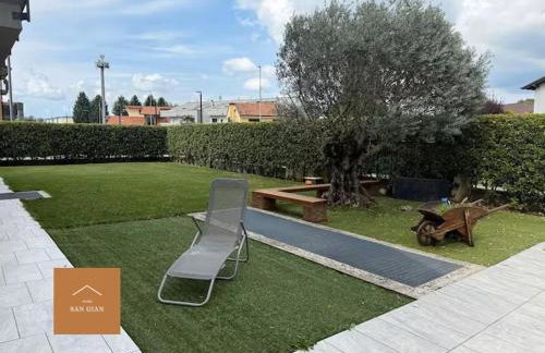 Large apartment with private garden - Foto 1