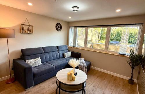 Detached Modern Flat 8 Min Walk to Pudsey Station - Foto 49