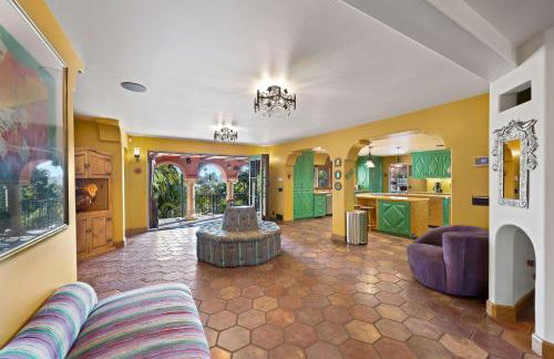 Skyline and Bay Views Spanish Villa Pool and Hot Tub - Foto 46