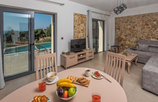 Majestic Stone Villa Sea View Pool - Foto 7