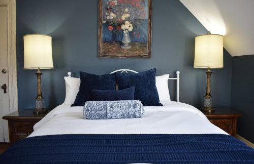 Historic Manor Overlooking Park - Foto 20