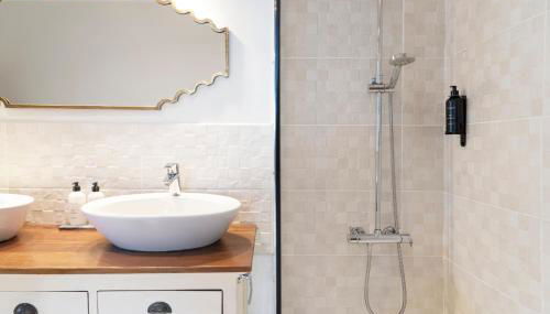 Villa Los Flamencos by Veaco- Beachfront & pool - Photo 4, Shower