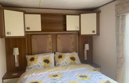 2 bedroom chalet in Chwilog on the Llyn Peninsula - Photo 11