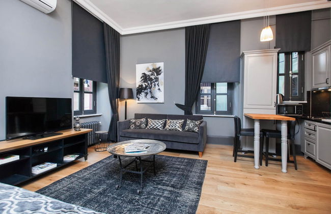 Studio w Kitchen - Photo 12