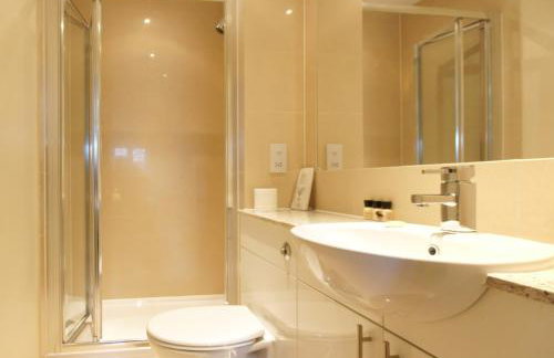 Lodge Drive Serviced Apartments - Foto 9