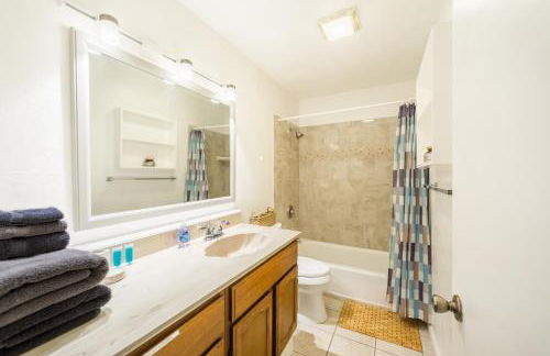 Kona 1br condo on Alii Dr saltwater pool surf sun AC close to magic sands beach - Foto 31