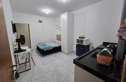 Flat completo a 5 minutos apé de mercado, farmácia - Foto 19