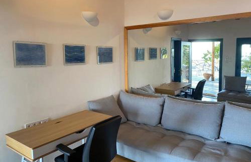 House with balcony on the sea - Photo 13