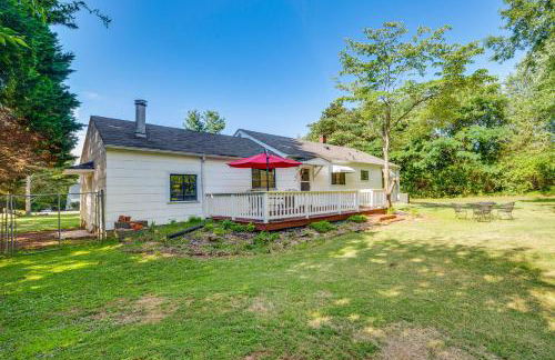 Winston-Salem Home on 2 Acres - Spacious Deck! - Foto 23