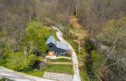Adventure Barn - On HGTV Fixer to Fab -Access MTB - Foto 75