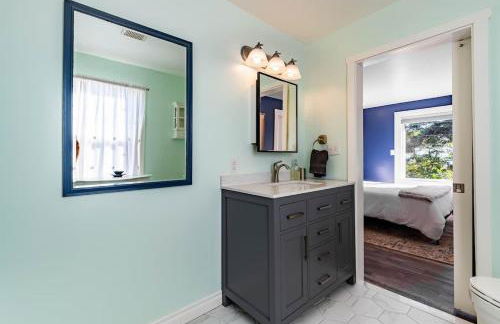 Orca Haven - 2BR with Scenic Views in Richmond Beach - Foto 15