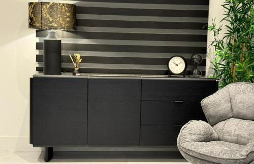 Large Luxury 5BDR Home 2 Bath and Free Parking - Foto 32