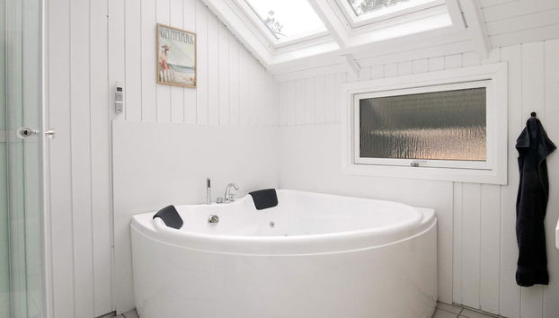 8 Person Holiday Home in Blavand - Foto 3, Tratamientos de spa