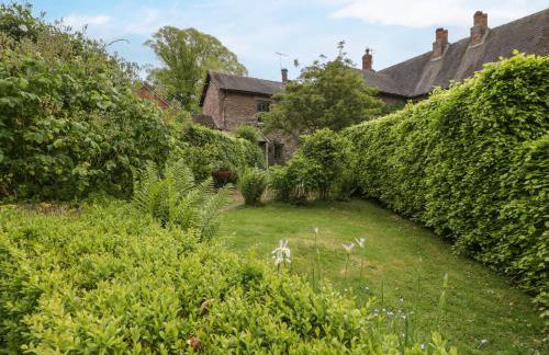 Woodlands Cottage - Photo 28