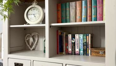 Stunning 2 Bedroom Bungalow - Free Parking - Convenient Location - Foto 4