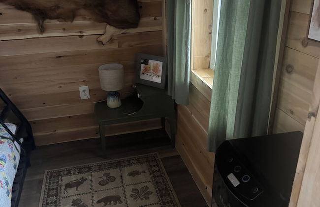 Portage Lakeside Cabins - Photo 21