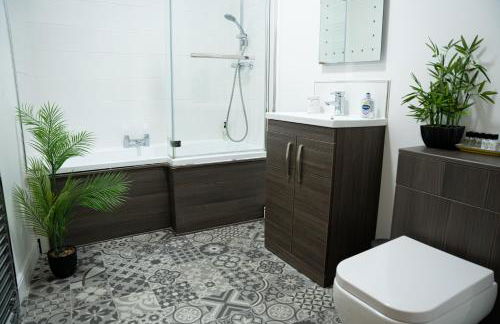 Spacious, Well-Equipped Apartment With Parking - Foto 7