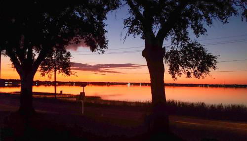 Lake Views and Private Porch Auburndale Family Home - Foto 3
