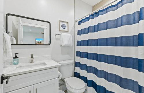 Beachy cottage near Sports Complex OWA beaches shopping restaurants mini golf Central to all the fun Foley has to offer - Foto 28