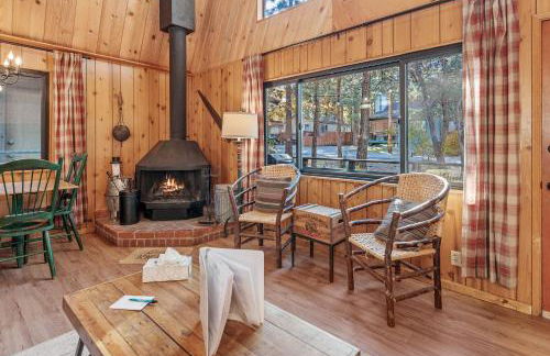 The Sugar Loft - Cozy cabin located in one of the quietest neighborhoods! Relax and recharge! - Foto 2