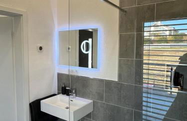 Luxus-Penthouse mit Weitblick & Balkon - Foto 3