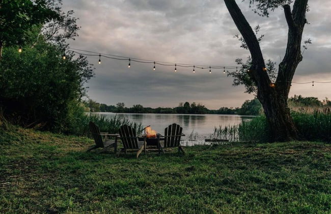 The Lakeside Viewing Gallery - From 900 Per Night - Foto 1