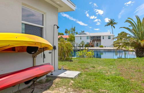 Salty Sunrise by Distinctive Beach Rentals - Foto 76