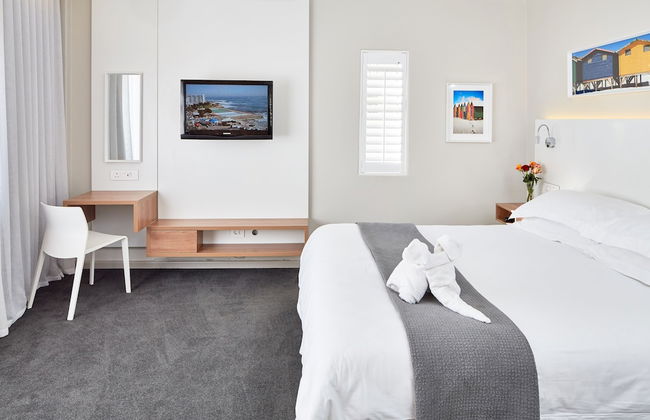 First Group Riviera Suites - Photo 10