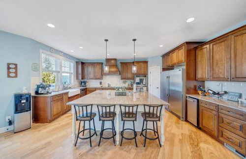 Serenity Shores - Private Lakefront Home with Dock - Foto 13