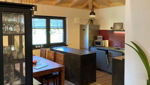 TS Apartments - Photo 3