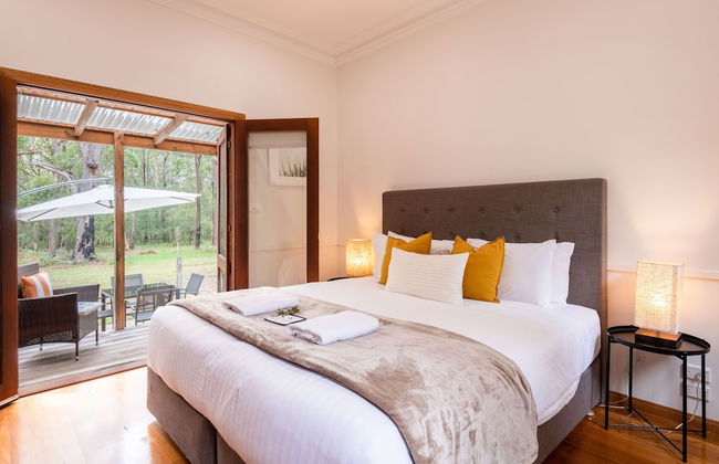 Bay and Bush, Jervis Bay - Photo 3