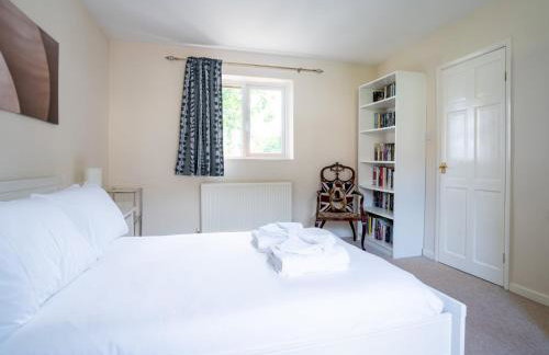 3 Bedroom family home Parking Garden - Pass the Keys - Foto 14