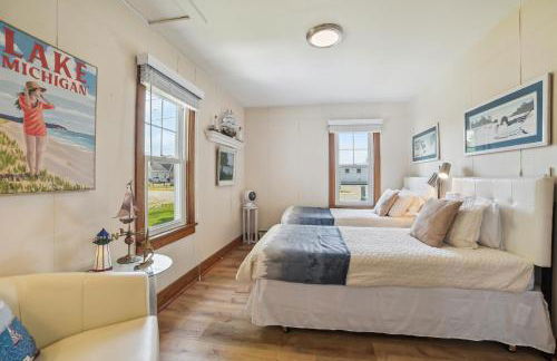 Boyne City Cottage Walk to Downtown and Lake! - Photo 11